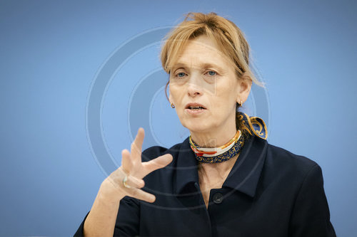 BMBFSFJ in Bundespressekonferenz