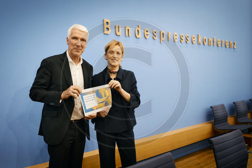 BMBFSFJ in Bundespressekonferenz