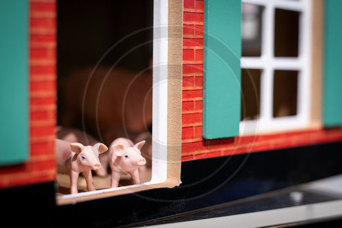 Spielfiguren Schweine