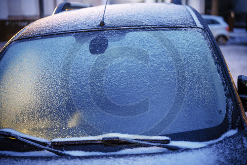 Blitzeis und gefrierender Regen