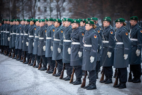Soldaten und Soldatinnen der Bundeswehr
