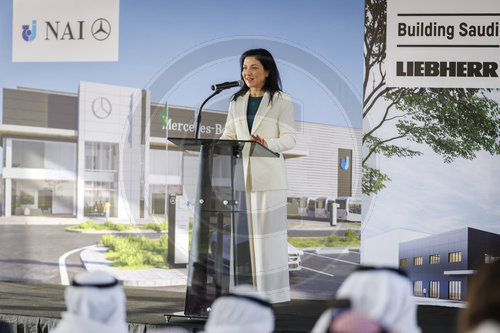 BM Reiche reist nach Saudi Arabien