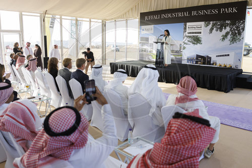 BM Reiche reist nach Saudi Arabien