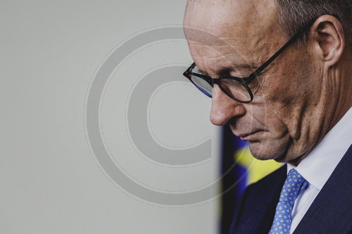 Bundeskanzler Merz bekommt Gutachten der Expertenkommission Forschung und Innovation