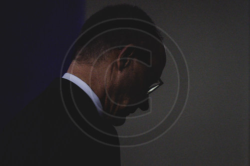 Bundeskanzler Merz bekommt Gutachten der Expertenkommission Forschung und Innovation