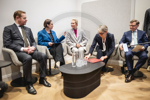 Bundesaussenminister Waephul bei der MSC