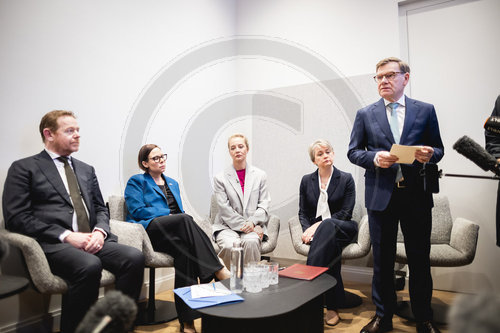 Bundesaussenminister Waephul bei der MSC