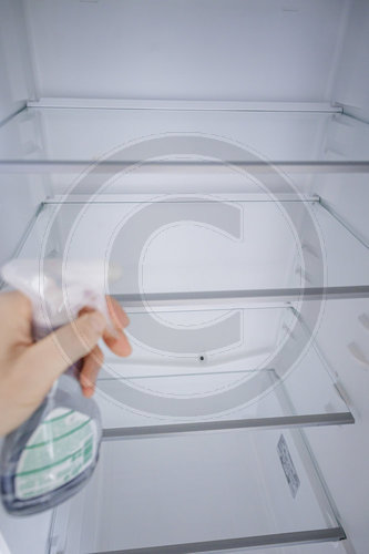 Kuehlschrank reinigen