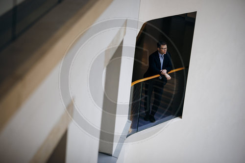 Carsten Schneider f‚àö¬∫r NBR