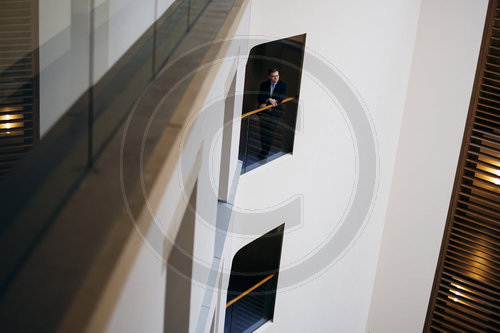 Carsten Schneider f‚àö¬∫r NBR