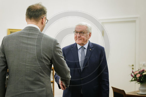 Frank-Walter Steinmeier und Oleksii Makeiev