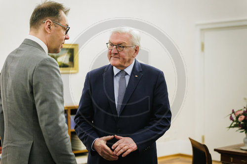 Frank-Walter Steinmeier und Oleksii Makeiev