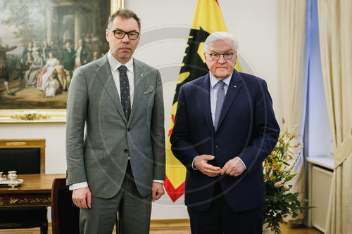 Frank-Walter Steinmeier und Oleksii Makeiev