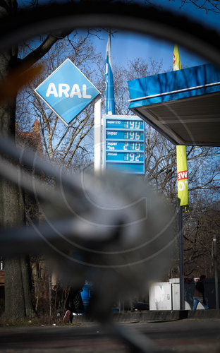 steigende Benzinpreise