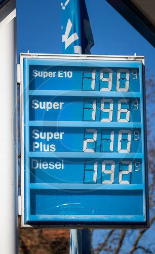 steigende Benzinpreise