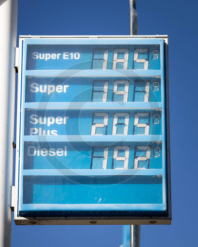 steigende Benzinpreise