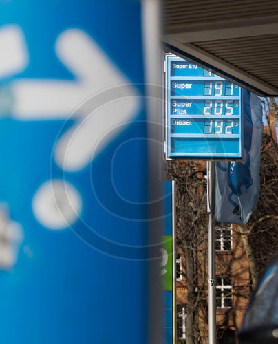 steigende Benzinpreise