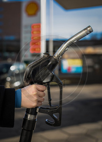 steigende Benzinpreise