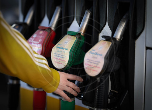 steigende Benzinpreise