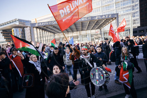 Schulstreik gegen Wehrpflicht
