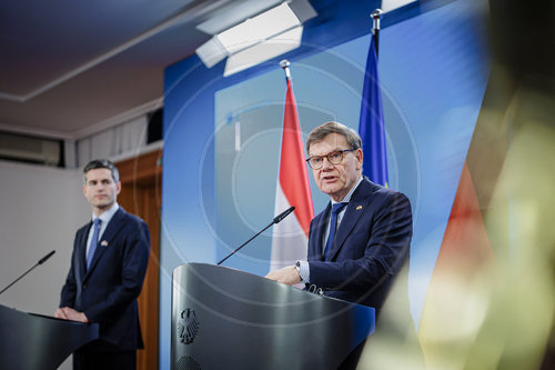 BM Wadephul trifft AM Niederlande