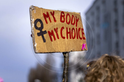 Demonstration am Frauentag.