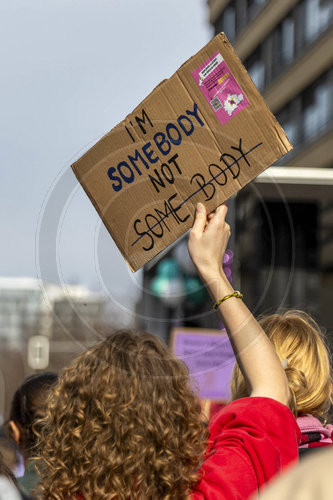 Demonstration am Frauentag.