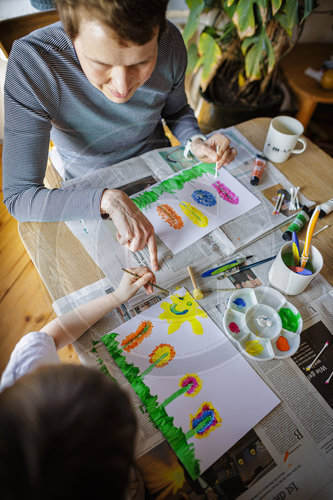 Kreativitaet bei Kindern foerdern