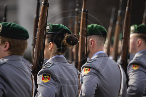 Soldatin im Wachbataillon