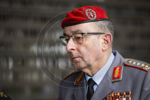 General Carsten Breuer