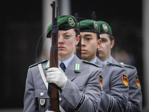 Soldatin im Wachbataillon