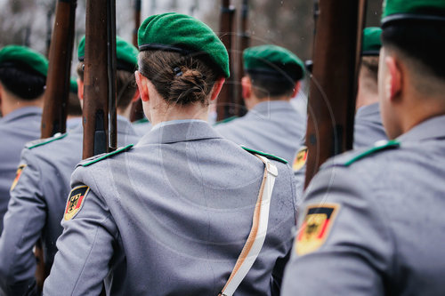 Soldatinnen und Soldaten im Wachbataillon