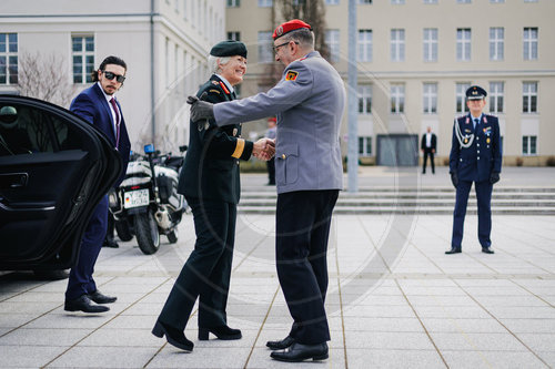 Jennie Carignan und Carsten Breuer