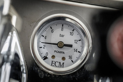 Druckanzeige an einer Kaffeemaschine