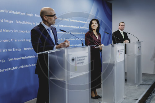 Pressekonferenz nach SVI Kongress