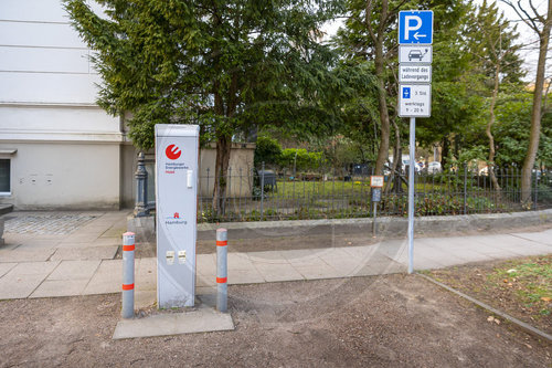 Elektroladesaeule von Hamburger Energiewerke Mobil