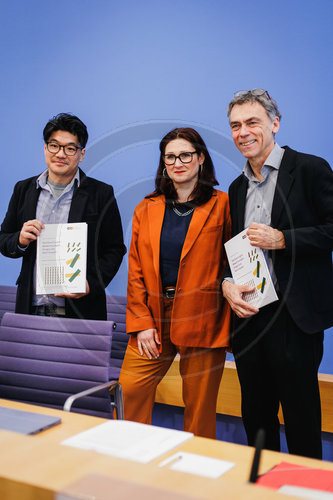 Tae Jun Kim, Ferda Ataman und Frank Kalter