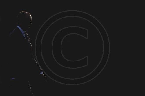 Bundeskanzler Merz verleiht Fahnenband an das Wachbataillon