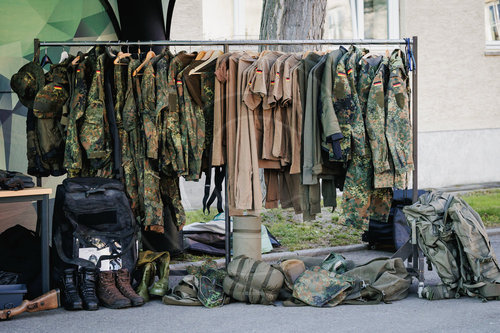 Dienstkleidung des Wachbataillons