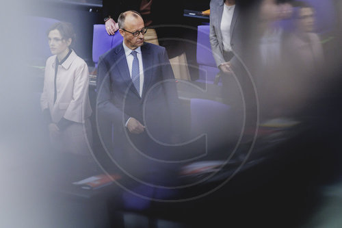 Regierungsbefragung mit Bundeskanzler Merz in Deutschen Bundestag