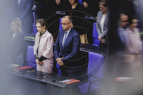 Regierungsbefragung mit Bundeskanzler Merz in Deutschen Bundestag