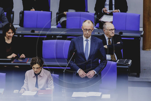 Regierungsbefragung mit Bundeskanzler Merz in Deutschen Bundestag