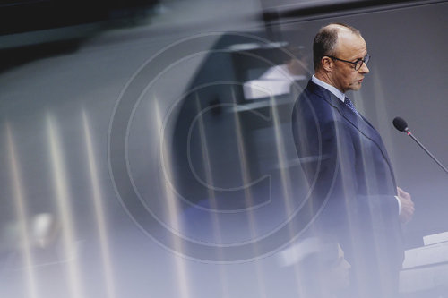 Regierungsbefragung mit Bundeskanzler Merz in Deutschen Bundestag