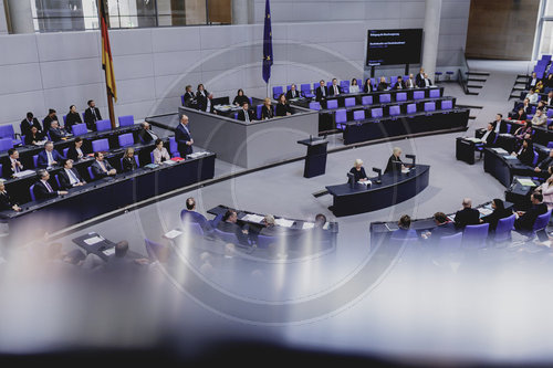 Regierungsbefragung mit Bundeskanzler Merz in Deutschen Bundestag