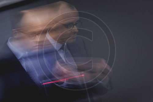 Regierungsbefragung mit Bundeskanzler Merz in Deutschen Bundestag