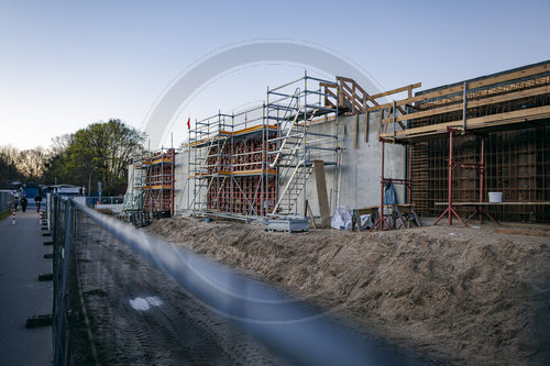 Verlassene Baustelle