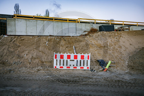 Verlassene Baustelle