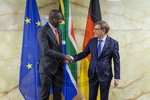 Binationale Kommission mit Suedafrika