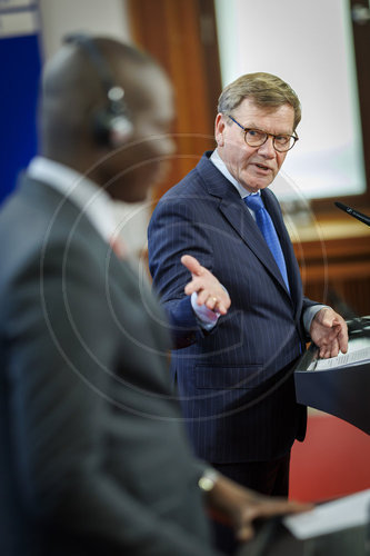 Binationale Kommission mit Suedafrika