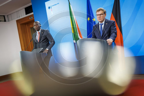 Binationale Kommission mit Suedafrika